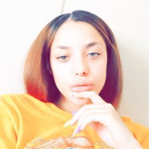 Meet your Posher, Desireè